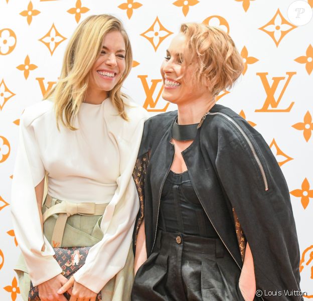Sienna Miller et Noomi Rapace - Soirée d'inauguration du pop-up store dédié à la collaboration 'Louis Vuitton x Grace Coddington. New York, le 25 octobre 2018.