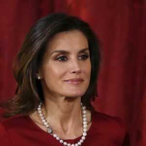 La reine Letizia d'Espagne - Le président allemand et sa femme reçus par le couple royal d'Espagne au palais royal à Madrid. Le 24 octobre 2018  Queen Letizia Ortiz during a lunch ceremony for Germany President on occasion his official visit to Spain in ZarzuelaPalace in Madrid on Wednesday , 24 October 201824/10/2018 - Madrid