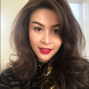 Nursara Suknamai, ancienne Miss Thaïlande est décédée dans le crash d'hélicoptère de Leicester, le 27 octobre 2018.