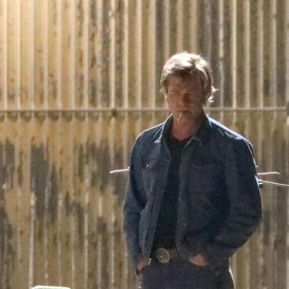 Exclusif - Brad Pitt sur le tournage du film Once Upon a Time In Hollywood à Paramount, le 25 octobre 2018