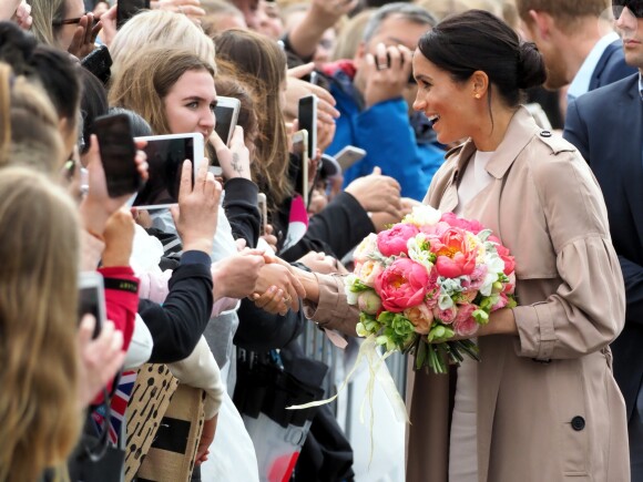 Le prince Harry, duc de Sussex, et Meghan Markle, duchesse de Sussex, ont été accueillis par une foule de supporters au Viaduct Harbour à Auckland, Nouvelle-Zélande, le 30 octobre 2018.