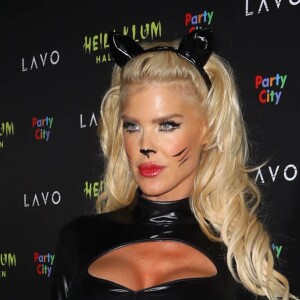 Victoria Silvstedt déguisée en Catwoman - 19ème soirée d'Halloween de Heidi Klum à New York, le 31 octobre 2018.