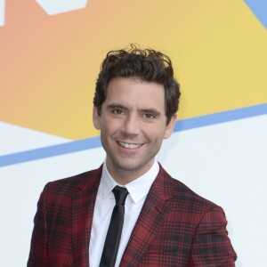 Photocall avec le chanteur Mika pour l'émission de télévision "Stasera Casa Mika" à Milan le 27 octobre 2017.