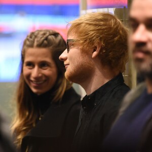 Ed Sheeran et Cherry Seaborn dans The One Show à Londres le 3 mars 2017.