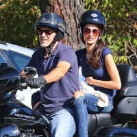 George Clooney : Son épouse Amal bannit un objet précieux, il en fait don