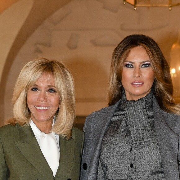 Brigitte Macron et Melania Trump lors du déjeuner des conjoints de chefs d'Etat et de gouvernement présents à la cérémonie internationale du centenaire de l'armistice de 1918 au château de Versailles le 11 novembre 2018. © Pierre Perusseau / Bestimage