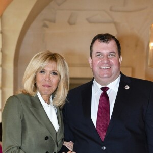 Brigitte Macron et Jakov Kitarovic (Mari de la présidente croate) lors du déjeuner des conjoints de chefs d'Etat et de gouvernement présents à la cérémonie internationale du centenaire de l'armistice de 1918 au château de Versailles le 11 novembre 2018. © Pierre Perusseau / Bestimage