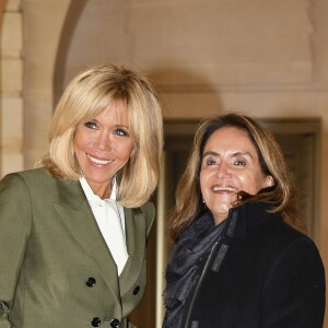 Brigitte Macron et Lulu Quintana de Gurria (Femme du secrétaire général de l'OCDE) lors du déjeuner des conjoints de chefs d'Etat et de gouvernement présents à la cérémonie internationale du centenaire de l'armistice de 1918 au château de Versailles le 11 novembre 2018. © Pierre Perusseau / Bestimage