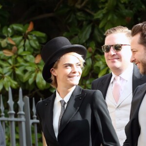 Cara Delevingne - Arrivées des invités au mariage de la princesse Eugenie d'York et de Jack Brooksbnak à la chapelle Saint George de Windsor le 12 octobre 2018.