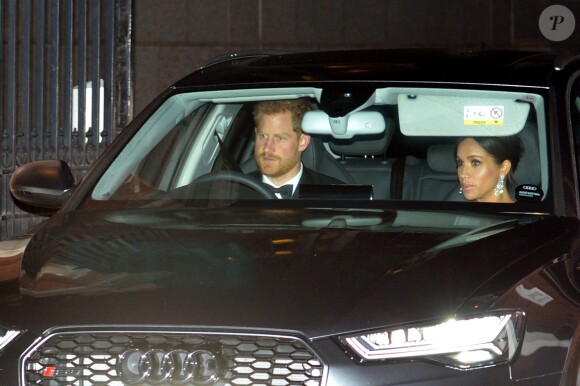 Le prince Harry et la duchesse Meghan de Sussex (Meghan Markle) arrivant à Buckingham Palace pour le dîner du 70e anniversaire du prince Charles, le 14 novembre 2018.
