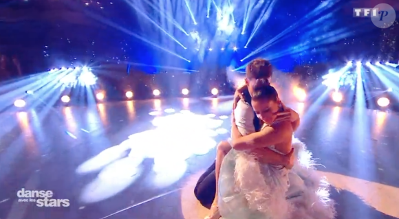 Clément Rémiens et Denitsa Ikonomova lors des quarts de finale de "Danse avec les stars 9" (TF1) samedi 17 novembre 2018.
