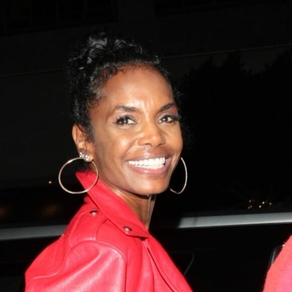 Kim Porter est allée dîner avec son fils Christian Combs chez Mr Chow à Beverly Hills le 5 octobre 2018.