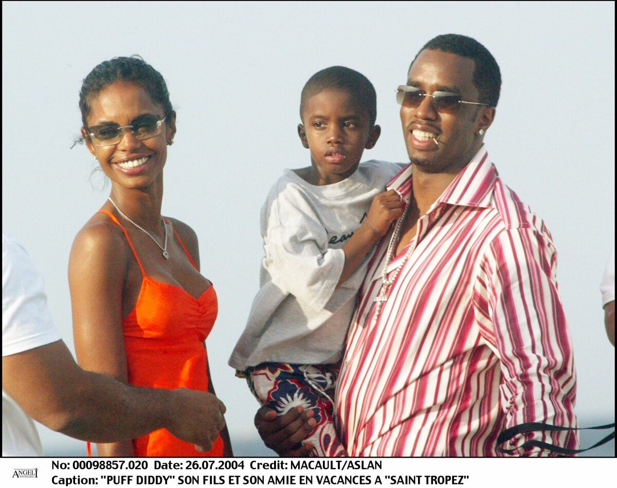 Photo : Kim Porter, P. Diddy Et Leur Fils Christian En 2004 - Purepeople