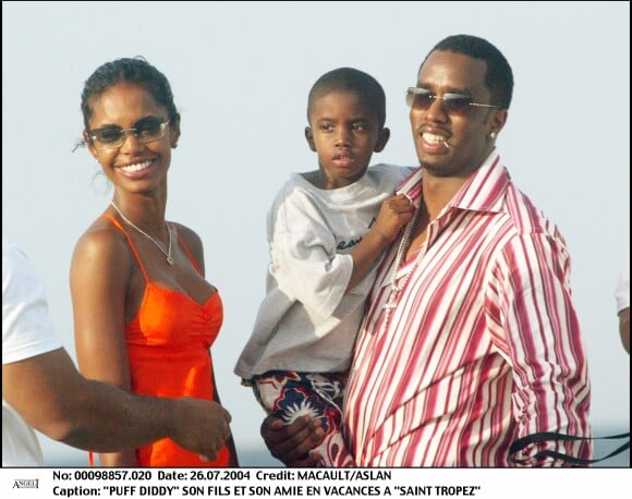 Kim Porter, P. Diddy et leur fils Christian en 2004