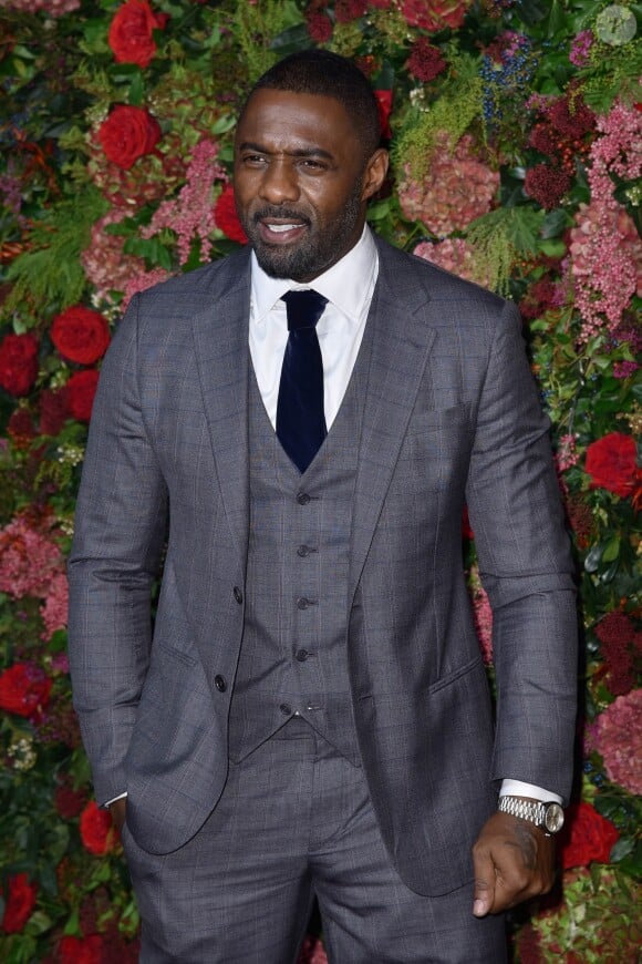 Idris Elba - 64ème soirée annuelle des Standard Theatre Awards au Theatre Royal Drury Lane à Londres, le 18 novembre 2018.
