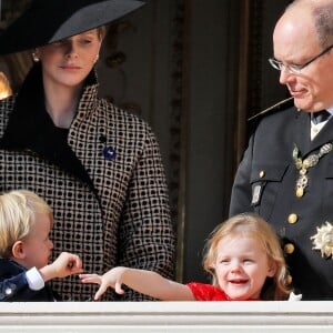 Le prince héréditaire Jacques de Monaco et la princesse Gabriella avec la princesse Charlene et le prince Albert II au balcon du palais princier lors du défilé militaire de la Fête nationale monégasque, le 9 novembre 2018. © Dominique Jacovides / Bestimage