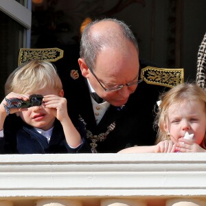 La princesse Gabriella et le prince héréditaire Jacques de Monaco avec le prince Albert II et la princesse Charlene au balcon du palais princier lors du défilé militaire de la Fête nationale monégasque, le 9 novembre 2018. © Dominique Jacovides / Bestimage