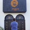 Abdelkarim du "Meilleur Pâtissier" en Algérie pour le tournage de "Masterchef" - Instagram, 22 avril 2018