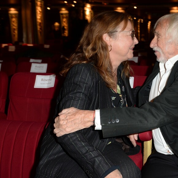 Catherine Frot, Pierre Richard - Inauguration de la nouvelle statue de cire de Pierre Richard au Musée Grévin à Paris, le 19 novembre 2018. Près de 30 ans après sa première entrée au Musée Grévin, c'est la deuxième statue de l'acteur français qui rejoint le musée, après une première sculptée en 1981. © Veeren/Bestimage