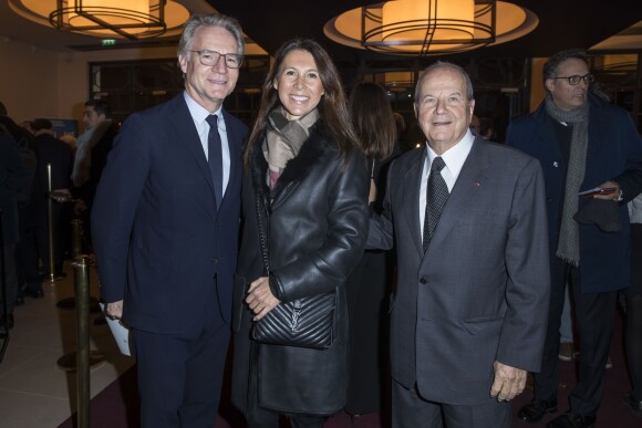 Exclusif - Olivier Royant avec sa femme et Marc Ladreit de Lacharrière - People au spectacle "Peau d'âne" lors de la réouverture du théâtre Marigny à Paris le 22 novembre 2018. © Olivier Borde - Cyril Moreau / Bestimage