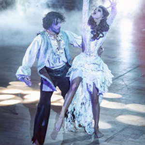 Iris Mittenaere et Anthony Colette lors du prime "Halloween" de DALS9, fin octobre 2018.