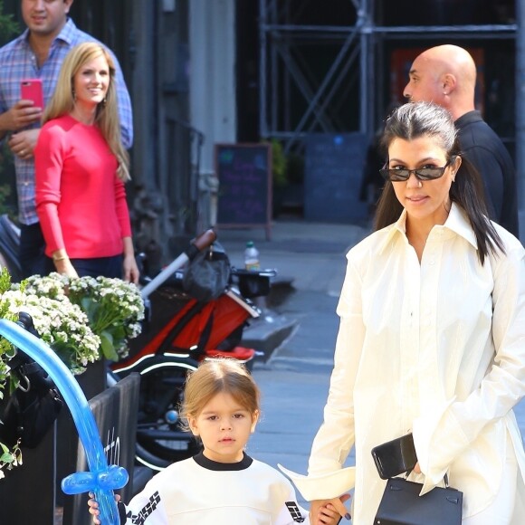 Kourtney Kardashian et son fils Reign Disick - Les Kardashians sont allés avec leurs enfants respectifs à une fête d'anniversaire privée à New York, le 30 septembre 2018