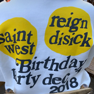 Kim et Kourtney Kardashian ont organisé une grande fête pour les anniversaires de leurs fils Saint et Reign, le 1er décembre 2018.