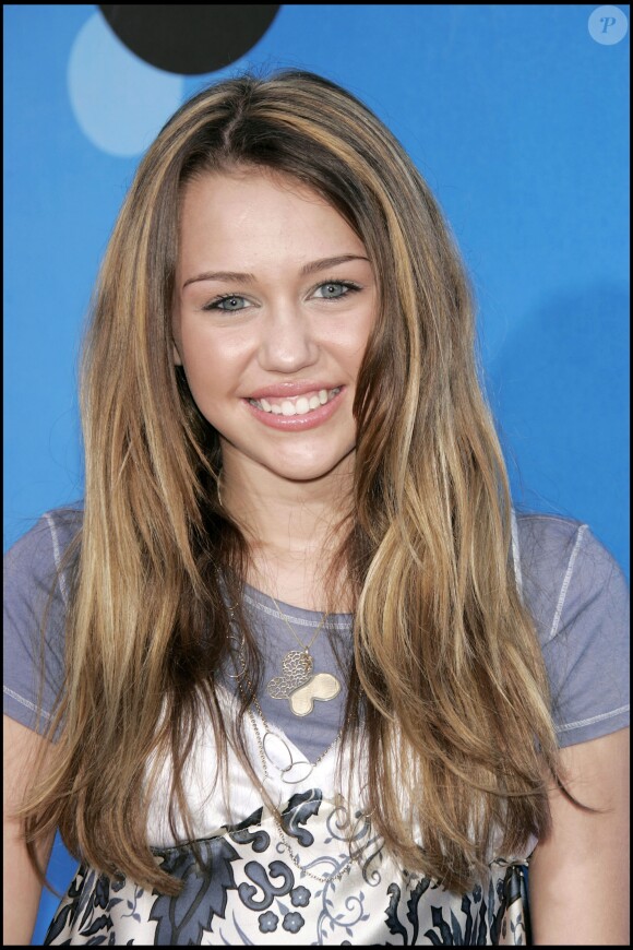 Miley Cyrus à Los Angeles, le 19 juillet 2006.