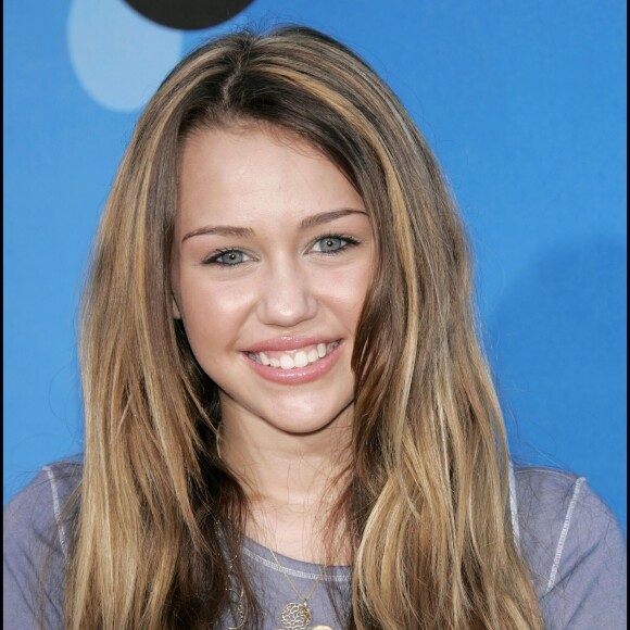 Miley Cyrus à Los Angeles, le 19 juillet 2006.