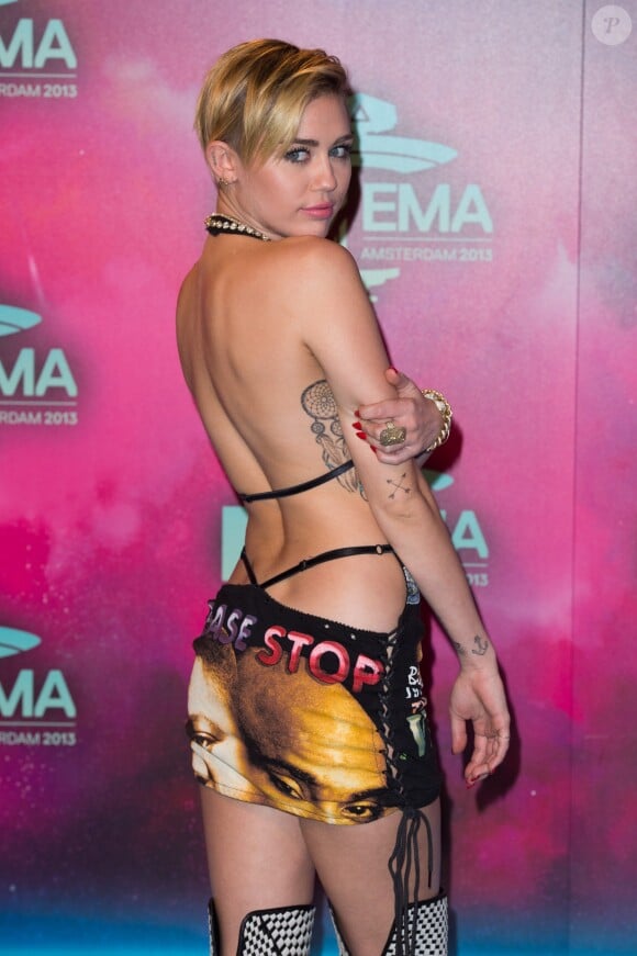 Miley Cyrus aux MTV European Music Awards (EMA) 2013 au Ziggo Dome a Amsterdam, le 10 novembre 2013.