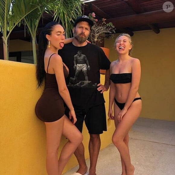 Rick Salomon et ses deux filles (Hunter à droite). 2018.