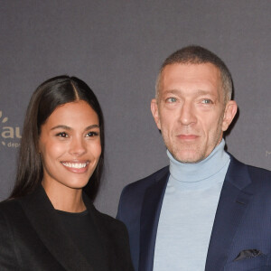 Vincent Cassel et sa femme Tina Kunakey à l'avant-première du film policier "L'Empereur de Paris" au cinéma Gaumont-Opéra à Paris, France, le 10 décembre 2018. © Coadic Guirec/Bestimage