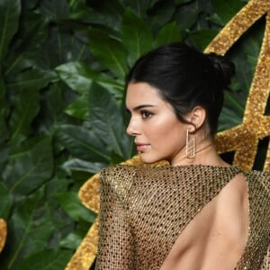 Kendall Jenner assiste aux Fashion Awards 2018 au Royal Albert Hall à Londres, le 10 décembre 2018.