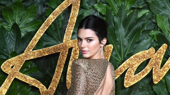 Kendall Jenner, en transparence : Sensationnelle aux Fashion Awards