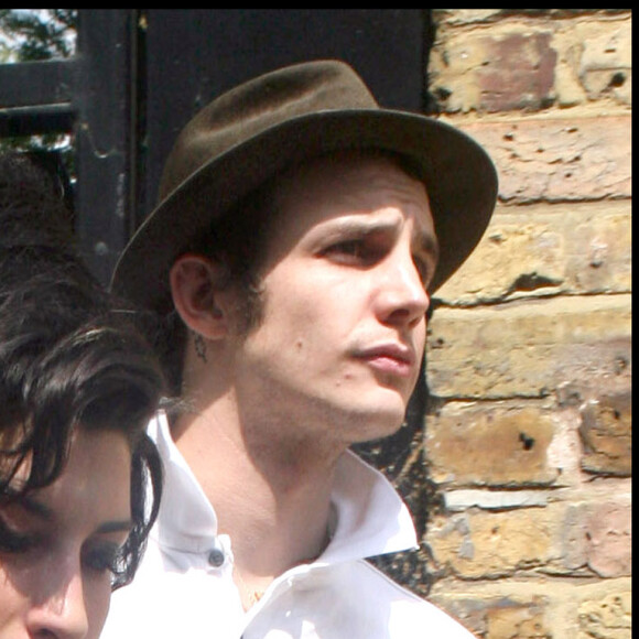 Amy Winehouse et son mari Blake Fielder-Civil à Londres en juin 2007.