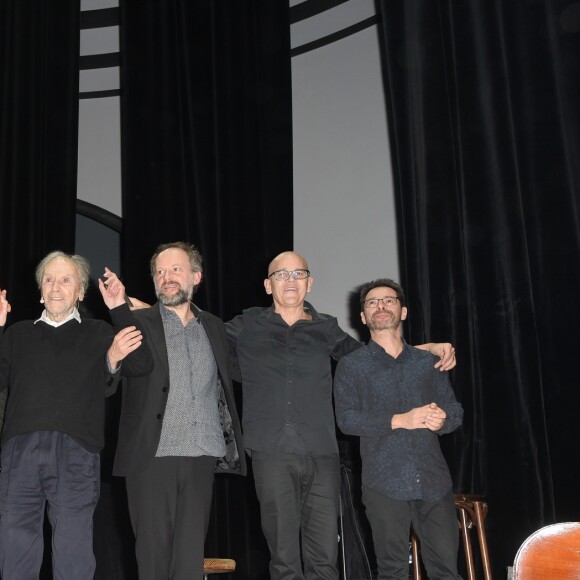 Exclusif - Jean-Louis Trintignant, Denis Podalydès - Jean-Louis Trintignant célèbre ses 88 ans sur la scène du théâtre de la Porte Saint-Martin où il lit des poèmes de Prévert, Vian, Leprest ou encore Apollinaire à Paris le 11 décembre 2018. © Coadic Guirec/Bestimage