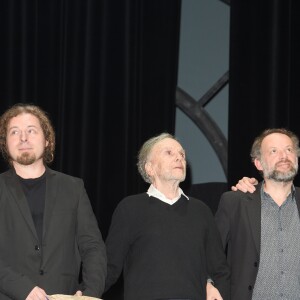 Exclusif - Jean-Louis Trintignant, Denis Podalydès - Jean-Louis Trintignant célèbre ses 88 ans sur la scène du théâtre de la Porte Saint-Martin où il lit des poèmes de Prévert, Vian, Leprest ou encore Apollinaire à Paris le 11 décembre 2018. © Coadic Guirec/Bestimage