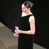 La duchesse de Sussex, Meghan Markle, enceinte à la soirée Fashion Awards 2018 en partenariat avec Swarovski au Royal Albert Hall à Londres, le 10 décembre 2018.