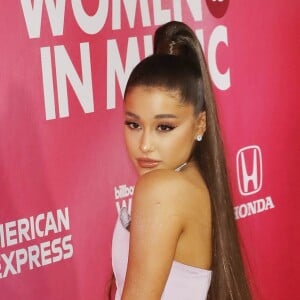 Ariana Grande au photocall de la 13e édition des "Billboards Annual Women in Music Event" à New York, le 6 décembre 2018.