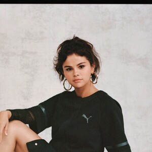 Selena Gomez crée sa première collection complète pour Puma. 2018.
