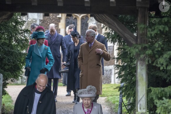 La princesse Anne, le prince William, duc de Cambridge, Meghan Markle, duchesse de Sussex enceinte, le prince Charles La famille royale britannique se rend à la messe de Noël à l'église Sainte-Marie-Madeleine à Sandringham, le 25 décembre 2018.