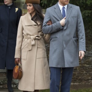 Meghan Markle et son fiancé le prince Harry - La famille royale d'Angleterre arrive à la messe de Noël à l'église Sainte-Marie-Madeleine à Sandringham, le 25 décembre 2017.