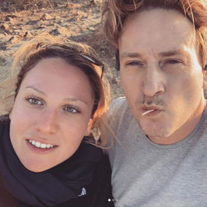 Benoît Magimel et son épouse Margot en voyage à Oman, dans la péninsule arabique, en décembre 2018.