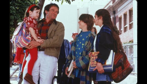 Le film Madame Doubtfire avec Mara Wilson, Robin Williams, Matthew Lawrence et Lisa Jakub