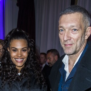 Vincent Cassel et sa femme Tina Kunakey - Dîner de gala de l'association AEM (Un Avenir pour les Enfants du Monde) au bénéfice des enfants du Rwanda organisée par B.Djian au Pavillon Ledoyen à Paris, France, le 11 décembre 2018. Chaque année avant les fêtes, B.Djian mobilise la mode le temps d’un dîner caritatif au profit des enfants du Rwanda. La directrice de la rédaction de Numéro Magazine associe à la cause de l’association AEM, les grandes maisons de couture française. © Olivier Borde/Bestimage