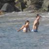 Pippa Middleton et son mari James Matthews profitent d'une baignade en amoureux sur la plage de Colombier à Saint-Barthélemy, Antilles françaises, le 2 janvier 2019.