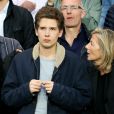 Exclusif - Claire Chazal avec son fils François Poivre d'Arvor et un ami assistent au quart finale de la Ligue des Champions de football au Parc des Princes entre le PSG et le FC Barcelone à Paris le 15 avril 2015