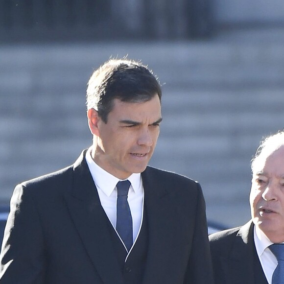 Pedro Sanchez - Le roi Felipe VI et la reine Letizia d'Espagne lors de la traditionnelle parade militaire de l'Epiphanie au palais royal à Madrid le 6 janvier 2019.  King Felipe VI and Queen Letizia during the Military Easter 2019 at RoyalPalace in Madrid on Sunday 6th January 2019.06/01/2019 - Madrid
