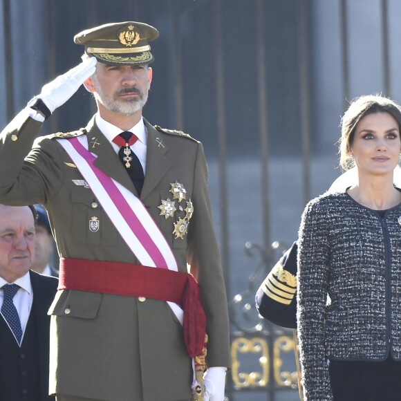 Le roi Felipe VI et la reine Letizia d'Espagne présidaient à la traditionnelle Pâque militaire au palais royal à Madrid le dimanche 6 janvier 2019, jour de l'Epiphanie, sur la Plaza de la Armeria avant une réception dans le Salon de Gasperini.