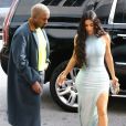 Kim Kardashian et son mari Kanye West sortent de leur hôtel à Miami, le 5 janvier 2019.